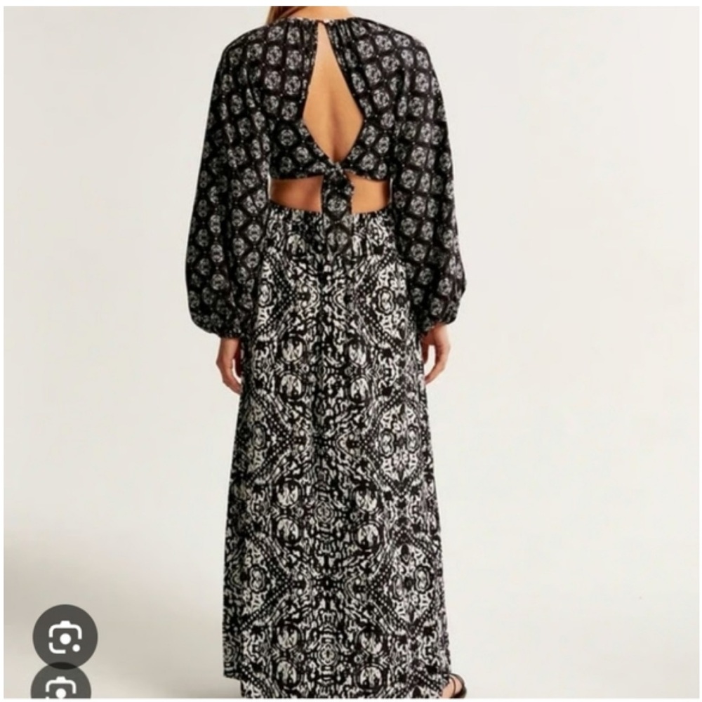 Abercrombie & Fitch Black and White Floral Maxi Dress - Picture 2 of 4
